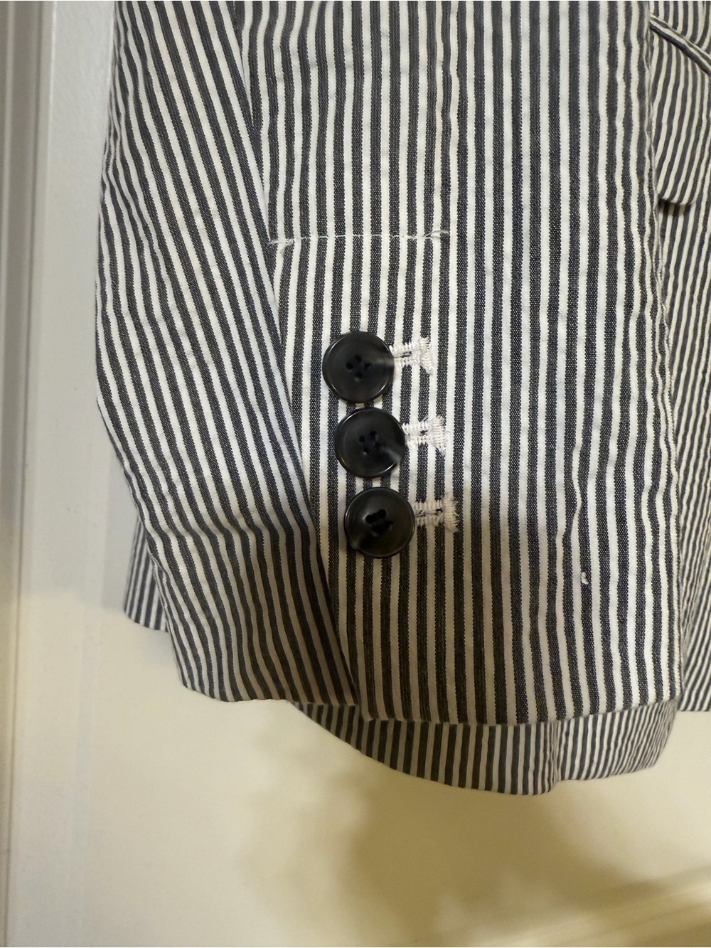 LOFT Black & White Pinstripe Women's Blazer - Picture 4 of 6